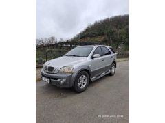 AİLE ARACIDIR 2004 MODEL 2.5 MOTOR 140 LIK 340 BİNDE BÜTÜN AGIR BAKIMLARI YAPILDI