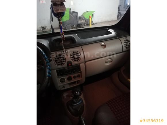 Sahibinden Renault Kangoo Multix 1.5 dCi Authentique 2008 Model orijinal lastikler 4 Mevsim 1 ay oldu vize yapilali
