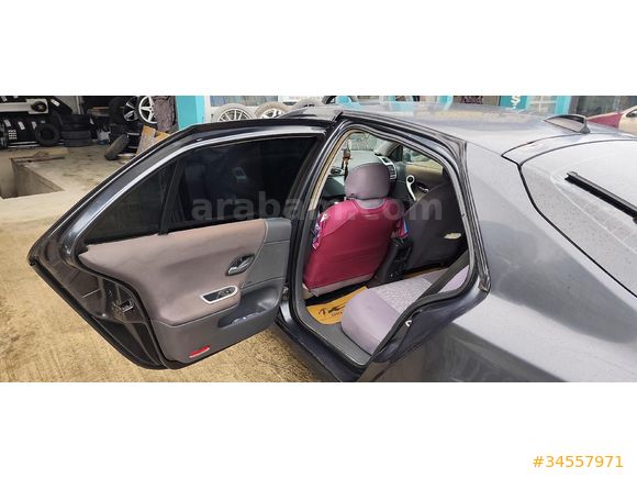 Sahibinden Renault Laguna 1.6 Expression 2004 Model