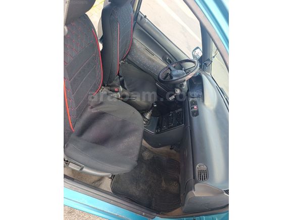 ÇOK TEMİZ MAZDA 121..