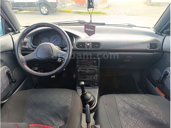 ÇOK TEMİZ MAZDA 121..
