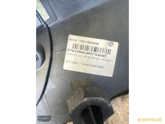 Et76-v23943 2014 2023 Courier sol ön kapı döşemesi