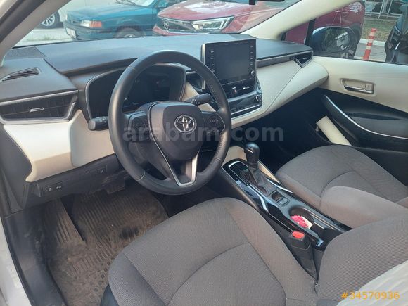 Sahibinden Toyota Corolla 1.5 Dream 2022 Model