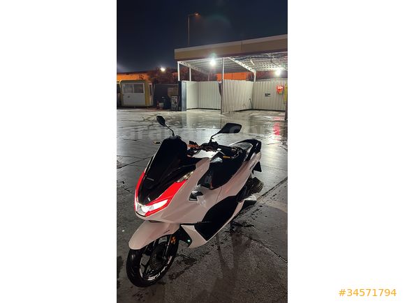 ÇITIRINDAN EMSALSİZ PCX125 2024 MODEL 15 BİN MANİSA 
