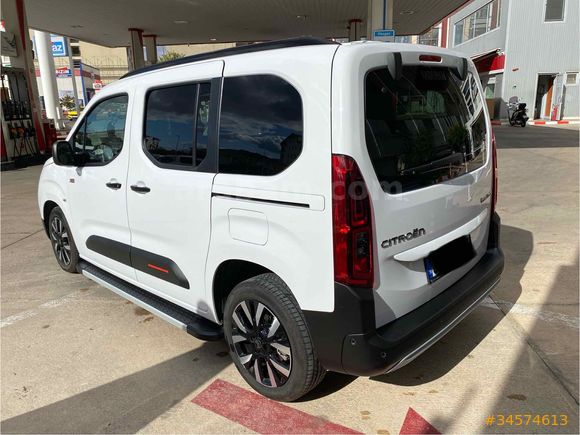 MEMURDAN 2025 CİTROEN BERLİNGO MAX XTR + ADAPTİF HIZ 