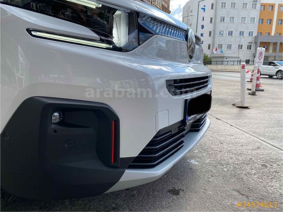 MEMURDAN 2025 CİTROEN BERLİNGO MAX XTR + ADAPTİF HIZ 
