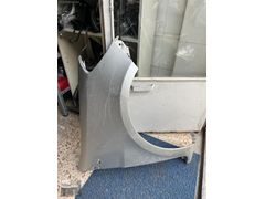 RENAULT CLİO 3 SAĞ ÖN ÇAMURLUK ORJİNAL ÇIKMA