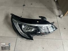 RENAULT TALİANT SAĞ FAR ORJİNAL ÇIKMA