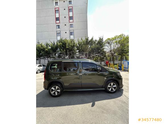 Sahibinden Peugeot Rifter 1.5 BlueHDI Allure 2024 Model 