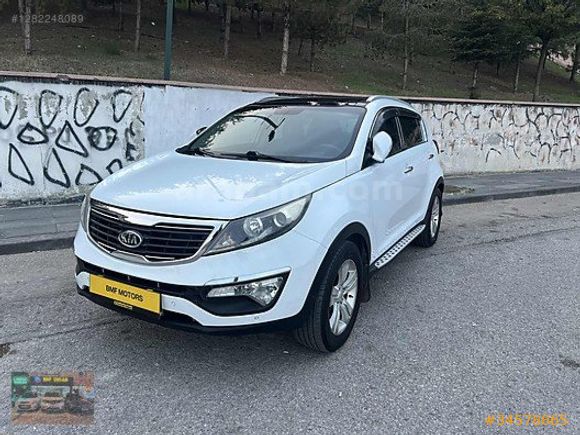 BMF MOTOR-S DAN DEĞİŞENSİZ EN DOLUSU CAM TAVANLI KİA SPORTGE