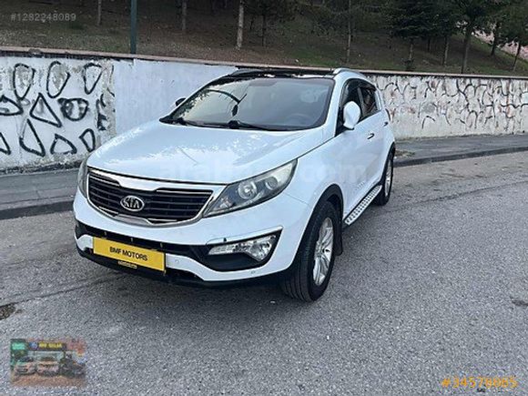 BMF MOTOR-S DAN DEĞİŞENSİZ EN DOLUSU CAM TAVANLI KİA SPORTGE