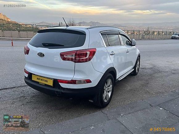 BMF MOTOR-S DAN DEĞİŞENSİZ EN DOLUSU CAM TAVANLI KİA SPORTGE