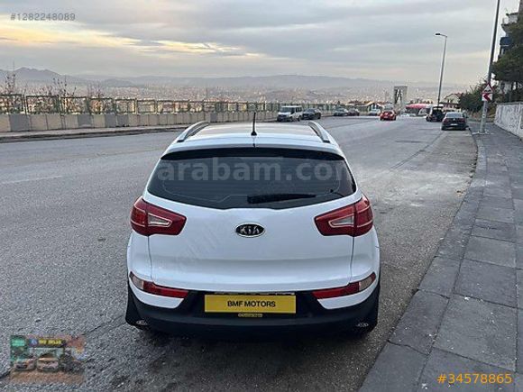 BMF MOTOR-S DAN DEĞİŞENSİZ EN DOLUSU CAM TAVANLI KİA SPORTGE