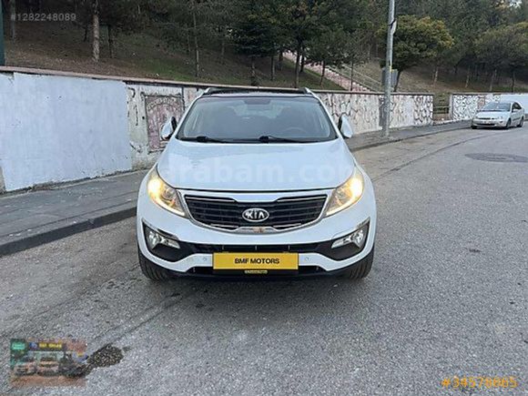 BMF MOTOR-S DAN DEĞİŞENSİZ EN DOLUSU CAM TAVANLI KİA SPORTGE