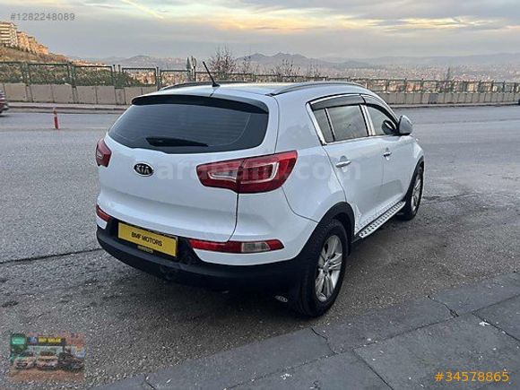 BMF MOTOR-S DAN DEĞİŞENSİZ EN DOLUSU CAM TAVANLI KİA SPORTGE