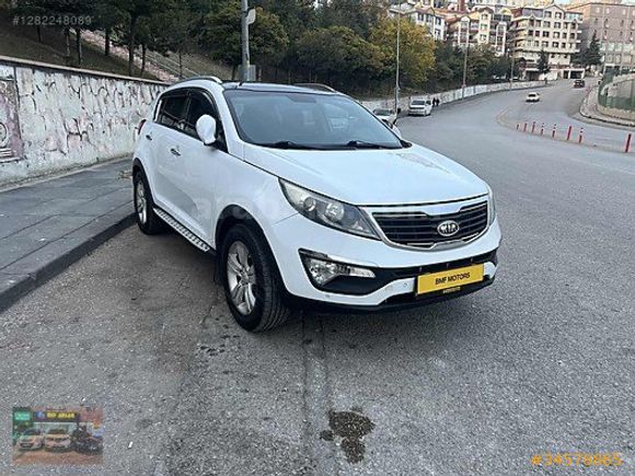 BMF MOTOR-S DAN DEĞİŞENSİZ EN DOLUSU CAM TAVANLI KİA SPORTGE