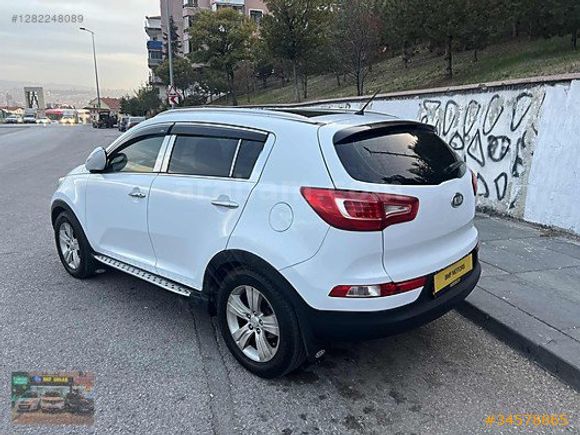 BMF MOTOR-S DAN DEĞİŞENSİZ EN DOLUSU CAM TAVANLI KİA SPORTGE