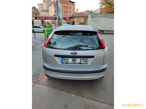 Sahibinden Ford Focus 1.6 Trend 2005 Model