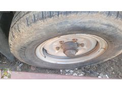 Isuzu NKR low stepne
