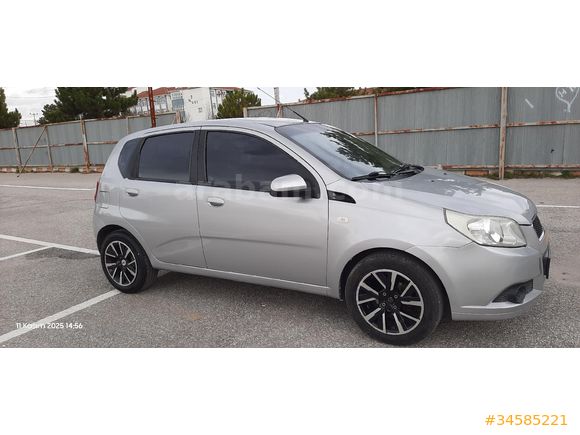 Sahibinden 2010 model  OTOMATİK VİTES Chevrolet Aveo 1.4  LT hatchback 5 kapı