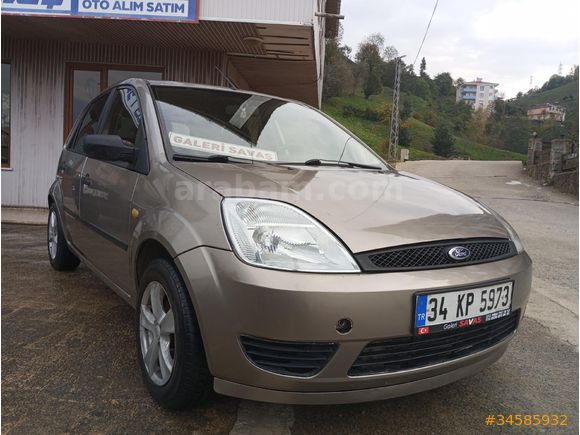Ford Fiesta 1.4 TDCi Comfort 2004 Model Rize