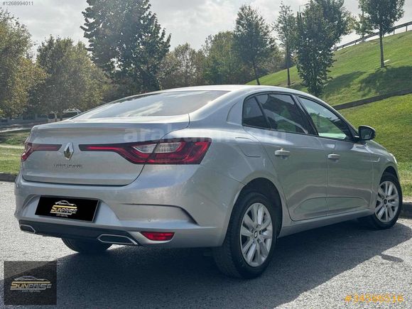 RENAULT MEGAN HAFTALIK AYLIK KİRALIK