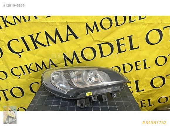 Fiat Doblo 4 sağ far çıkma
