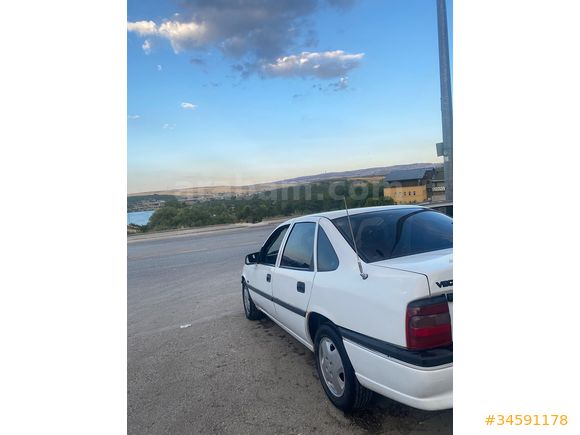 Sahibinden Opel Vectra 2.0 GLS 1995 Model 