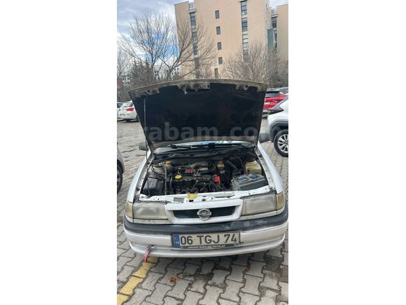 Sahibinden Opel Vectra 2.0 GLS 1995 Model 