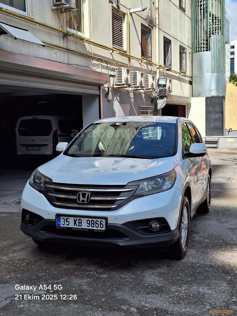 Sahibinden Honda CR-V 1.6 i-DTEC Premium 2013 Model Gaziantep 160.000 km Beyaz 1