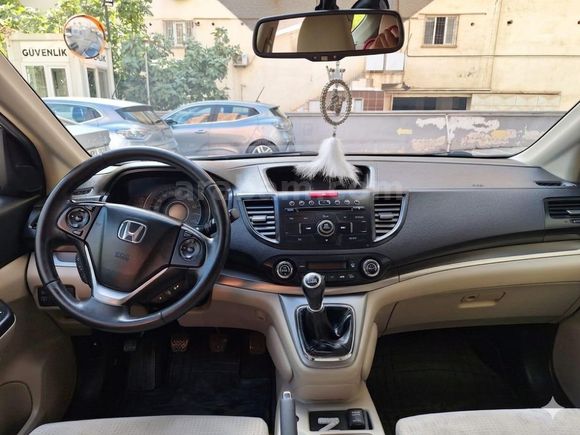 Honda CR-V 1.6 i-DTEC Premium 2013 Model