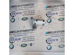 BMW E90 N46 ÇIKMA KLİMA KOMPRESÖR BRAKETİ 7505980