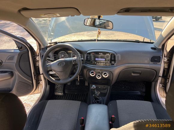 Sahibinden Hyundai Accent Era 1.5 CRDi Mode 2012 Model