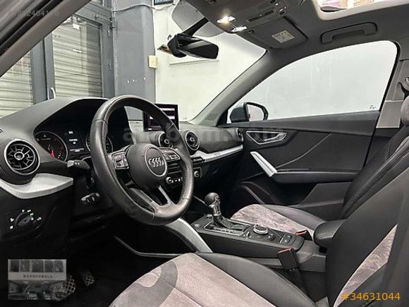 2020 MODEL AUDİ Q2 30 TDİ DESİNG CAM TAVAN ELT BAGAJ G.GÖRÜŞ