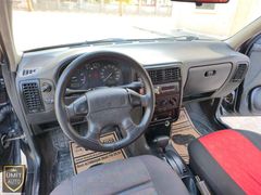 ÜMİT AUTO/2000/OTOMATİK/POLO/1.6/BENZİN LPG/