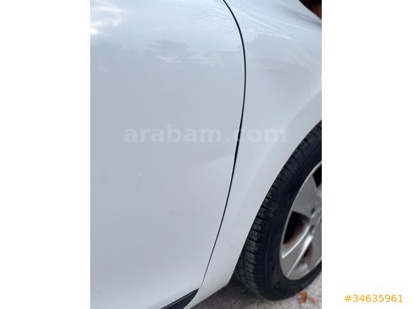Sağlıkçıdan Renault Clio 1.5 dCi Icon 2016 Model 