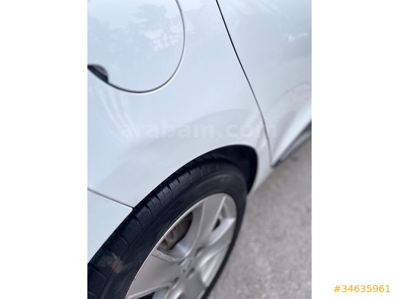Sağlıkçıdan Renault Clio 1.5 dCi Icon 2016 Model 