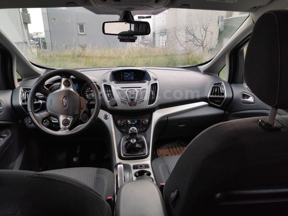 Sahibinden Ford C-Max 1.6 TDCi Titanium 2011 Model 