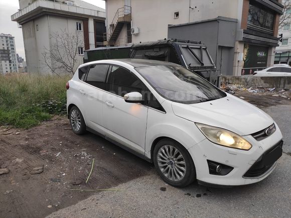 Sahibinden Ford C-Max 1.6 TDCi Titanium 2011 Model 
