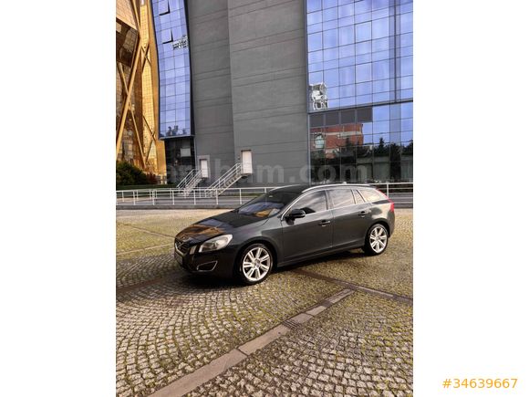 Sahibinden Volvo V60 1.6 T4 Advance 2011 Model 