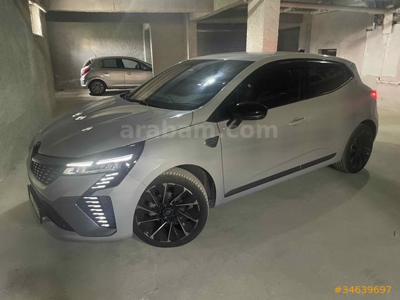 Sahibinden Renault Clio 1.0 TCe Techno Esprit Alpine 2023 Model 