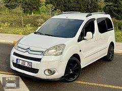 TMR MOTORS 'DAN ÇOK TEMİZ 2011 BERLİNGO KUSURSUZ GÜZELLİK 1,6