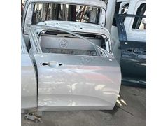 Fiat Egea Sağ ön kapı
