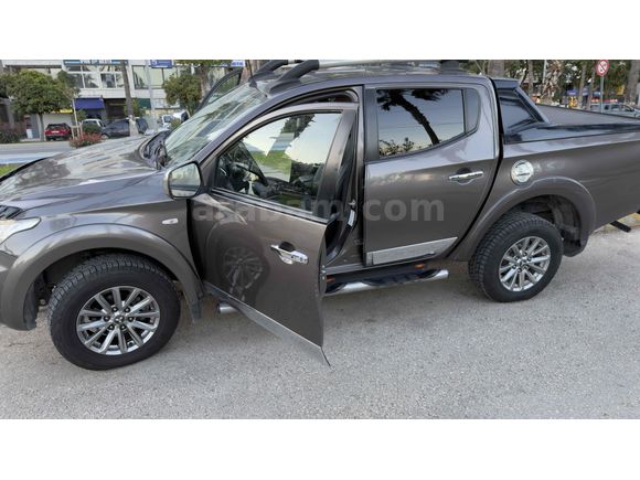 2016 Model Mitsubishi L200 Full Paket 236 BİN KM 4x4