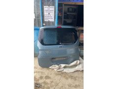 Ford Tourneo Courier bagaj kapağı orijinal