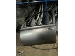 Nissan Micra sol ön kapı