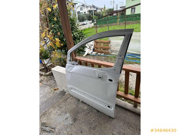 Ford Tourneo Courier sol ön kapı sol sürgülü orjinal