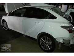 Ford Focus 3-3,5 sol ön kapı sağ ön kapı arka kapı