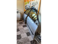 Renault Megane 1-2-3-4 sağ ön kapı sol ön kapı