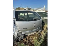 Dacia Stepway bagaj kapağı hatasız boyasiz orjinal